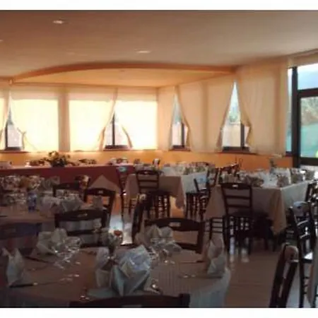 Eclissi Кариати