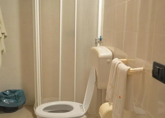 Eclissi לינה וארוחת בוקר קריאטי